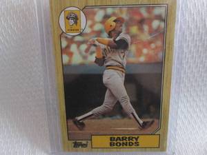 lot 125 image: 1987 Topps Barry Bonds Rookie Card...