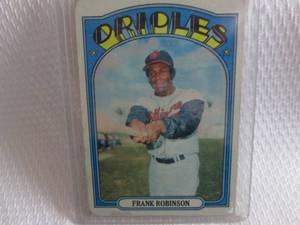 lot 140 image: 1972 Topps Frank Robinson Card...