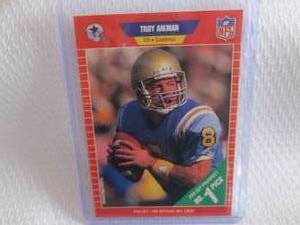 lot 147 image: 1989 Pro Set Troy Aikman Rookie Car...