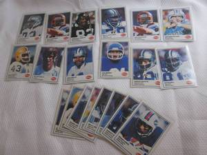 lot 173 image: 1982 Kelloggs Football Cards...