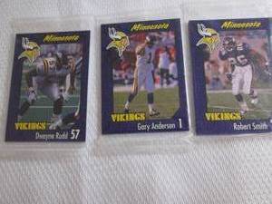 lot 205 image: 1999 Minnesota Vikings Burger King ...