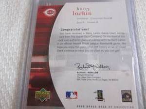 lot 221 image: 2005 Upper Deck SP Barry Larkin Aut...
