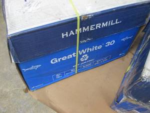 lot 483 image: Case of 5000 sheets Hammermill Grea...