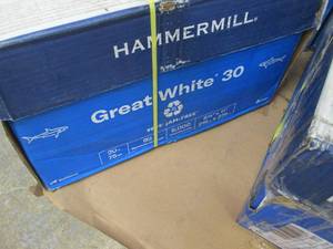 lot 486 image: Case of 5000 sheets Hammermill Grea...