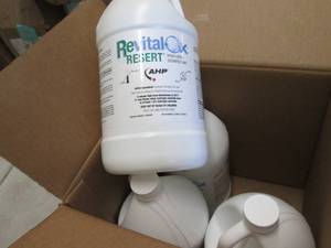 lot 314 image: 4- 4 Liter Jugs Revital Resert Disi...
