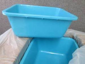 lot 337 image: 12 Rectangular 7.5 qt Wash Basins S...
