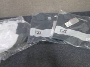lot 391 image: 3 each Ladies Med Cutter & BuckNavy...