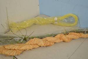 lot 14 image: Assorted Floral Decor