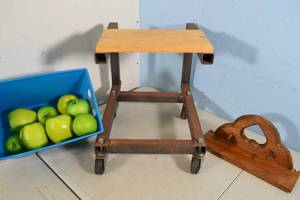 lot 81 image: Small Metal Frame Cart  Tub of Fake Apples  Wooden Heart Coat Hanger