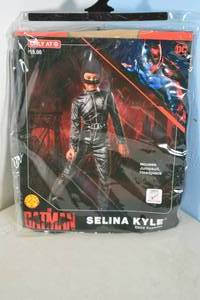 lot 160 image: Target THE BATMAN Selina Kyle Childrens Halloween Costume Large (10-12)