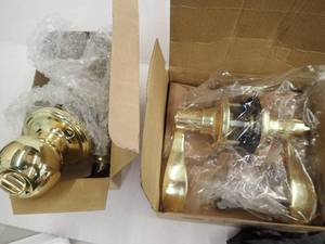 Copper Creek Polished Brass- Privacy Lever & 1- Privacy Ball knob