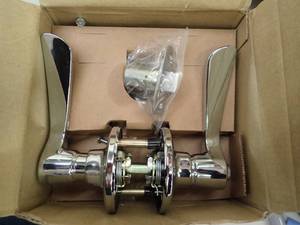 Copper Creek - Kash Lever privacy pushbutton Polished Stainless steel