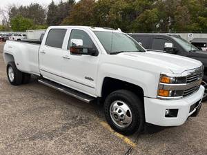 2016 Chevrolet Silverado 3500HD High Country 4x4 Dually Crew Cab