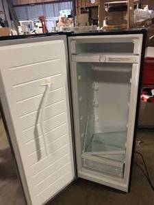 lot 15 image: Vissani 7 cu. ft. Convertible Upright FreezerRefrigerator in Stainless Steel Garage Ready   Customer Returns See Pictures