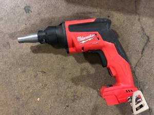 lot 28 image: Milwaukee M18 FUEL 18V Lithium-Ion Brushless Cordless Drywall Screw Gun (Tool-Only)  Customer Returns See Pictures