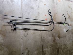 lot 67 image: Shepards Hook Garden Hanger Grouping