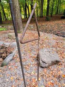 lot 63 image: Vintage Iron Triangle Diner Bell