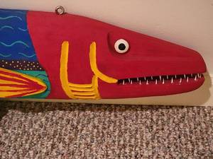 lot 85 image: Vibrant Folk Art Carved Fish