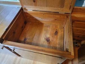 lot 36 image: Rustic Dry Sink Entertainment Cabinet