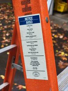 lot 94 image: Husky 6 Step Ladder