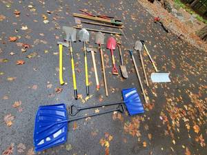 lot 95 image: Yard Warrior Weapon Equipment Assortment