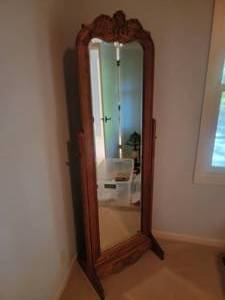 lot 14 image: Carved Acorn Medallion Tall Dressing Mirror
