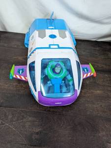 lot 7 image: Buzz Lightyear Spaceship