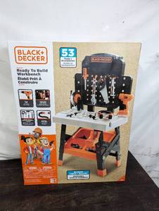 lot 24 image: Black & Decker Kids Workbench
