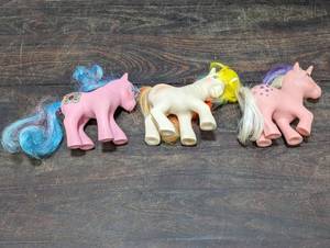 lot 34 image: Three Vintage My Little Pony