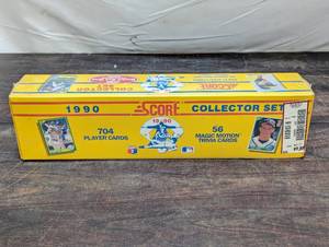 lot 62 image: Vintage Collector Set Of Score Baseball Cards