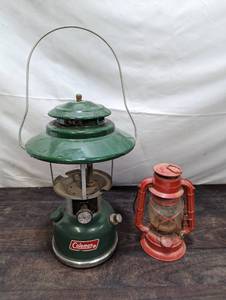 lot 75 image: Two Vintage Lanterns