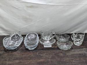 lot 111 image: Collection Of CrystalGlass Items