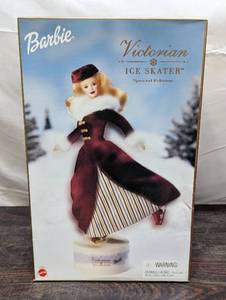 lot 119 image: Victorian Ice Skater Barbie