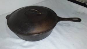 Deep Cast Skillet With Cover