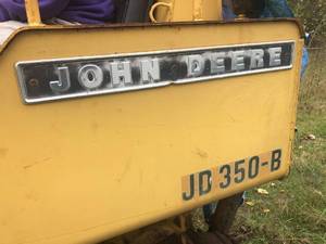lot 1 image: 1973 John Deere JD 350-BB Diesel Crawler - See Video