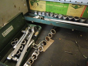 lot 35 image: Sockets, Name Brands