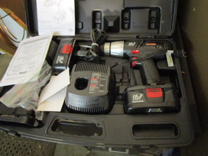 lot 40 image: Cordless 12 Drill, Batteries, Charge