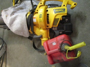 lot 24 image: Yardman Blower  Bagger