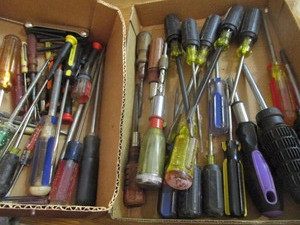 lot 76 image: Tools Pratt Read, Great Neck