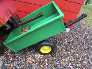 lot 78 image: Lawn Trailer
