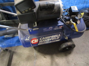 lot 103 image: CH Air Compressor