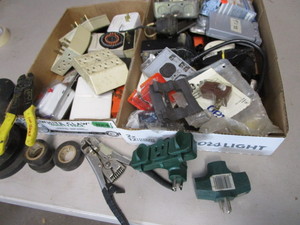 lot 137 image: Electrical Package