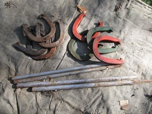 lot 159 image: Gaming Horse Shoes, 2 Sets