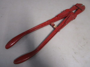 lot 206 image: Bolt Cutter 24