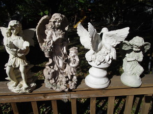 lot 219 image: Garden Figures