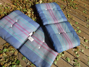 lot 222 image: Chair Cushions