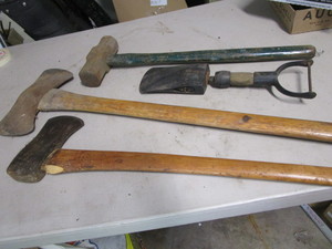 lot 239 image: Axes & Maul
