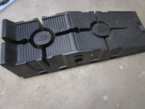 lot 242 image: Rhino Ramps