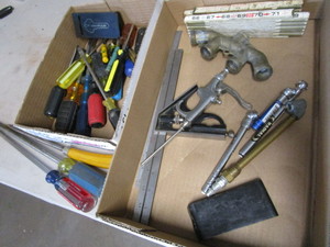 lot 266 image: Screwdrivers, Ruler, Gauges