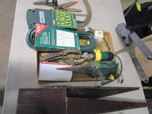 lot 276 image: Post Holder, Power Cords & Stakes